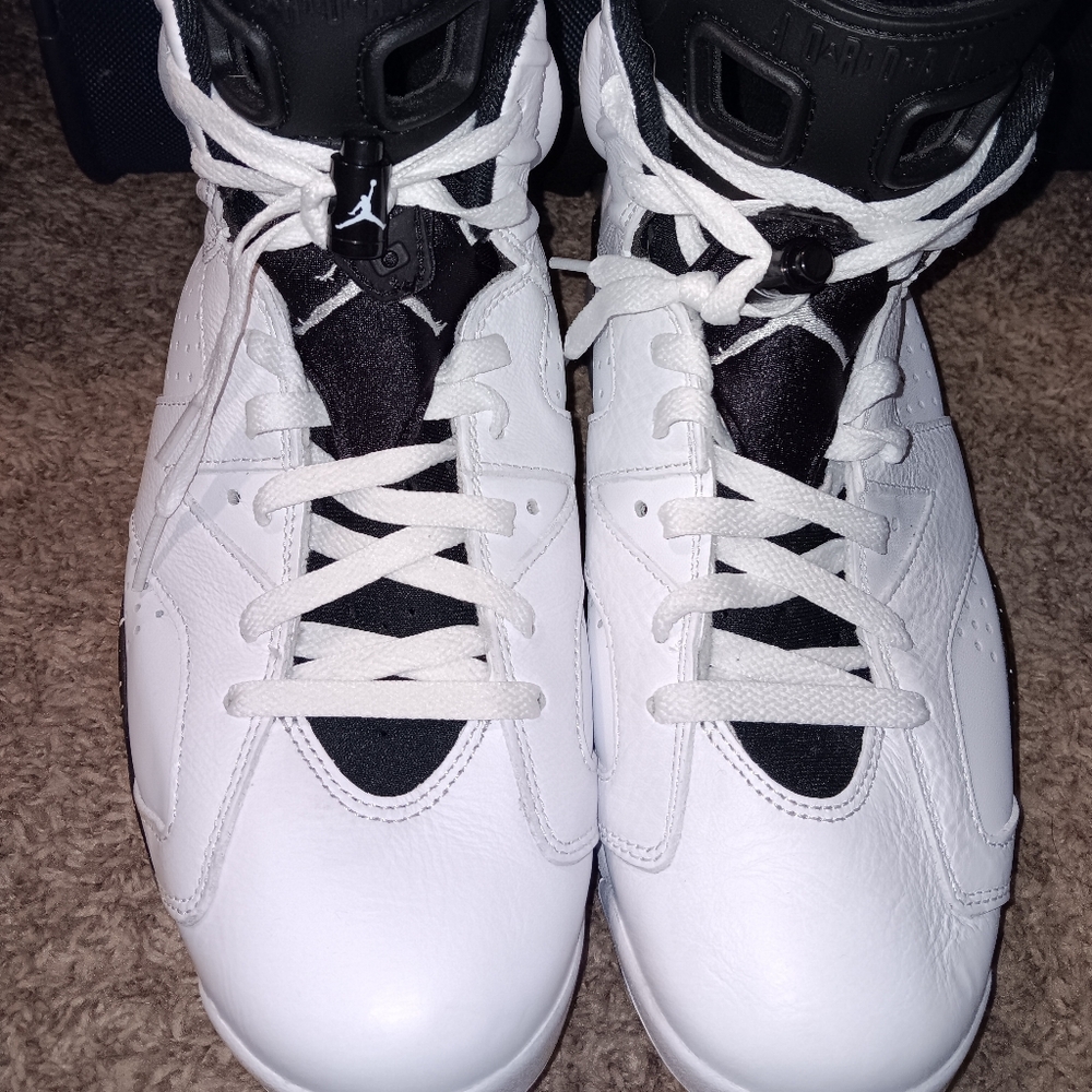 Jordan Men's White and Black High-Top Sneakers